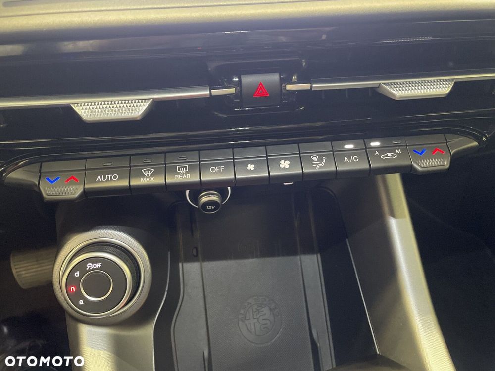 Alfa Romeo Tonale - 14