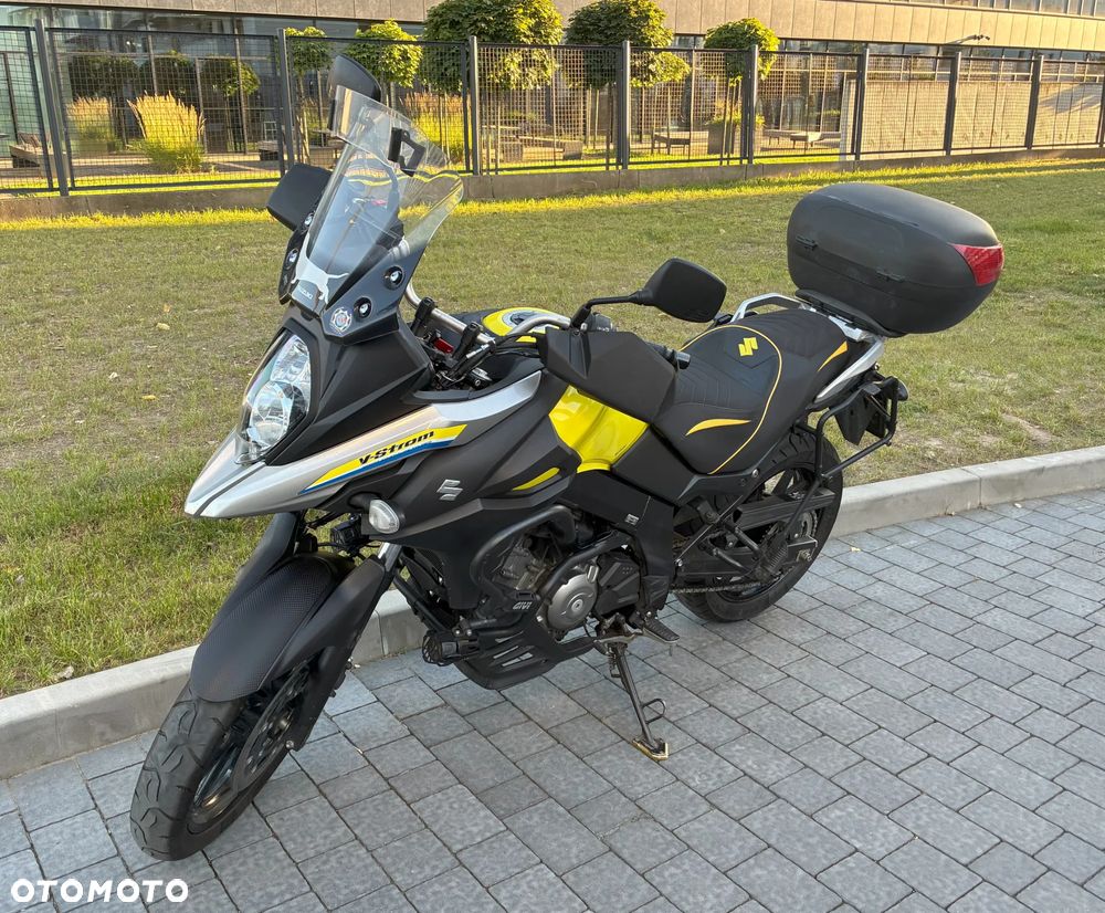 Suzuki V-STROM - 3