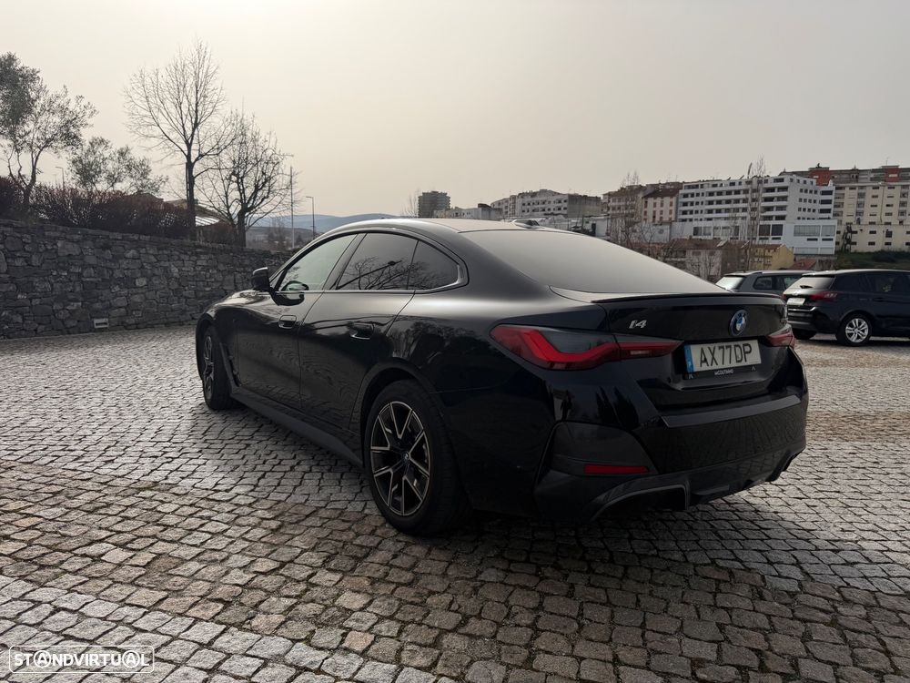 BMW i4 - 11