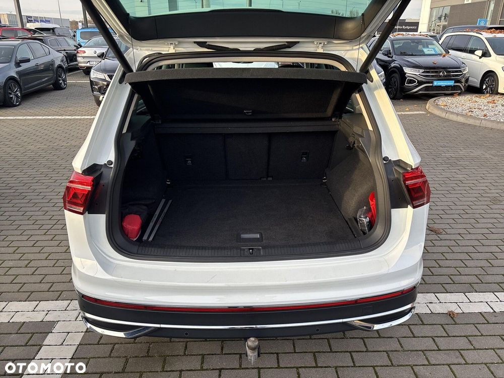 Volkswagen Tiguan 2.0 TDI SCR 4Mot Elegance DSG - 17