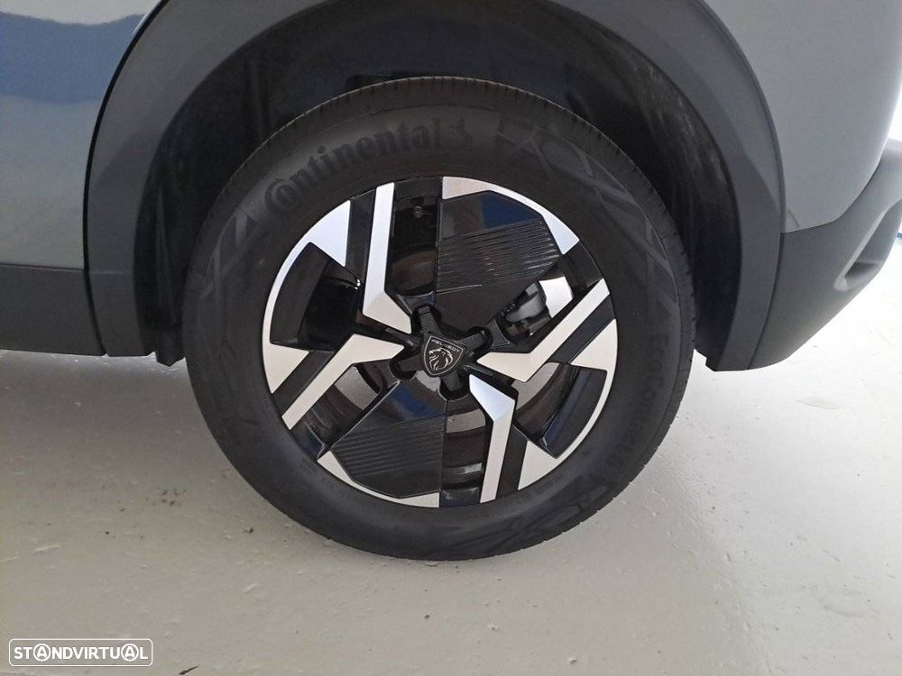 Peugeot 2008 1.2 Hybrid Allure e-DCS6 - 11