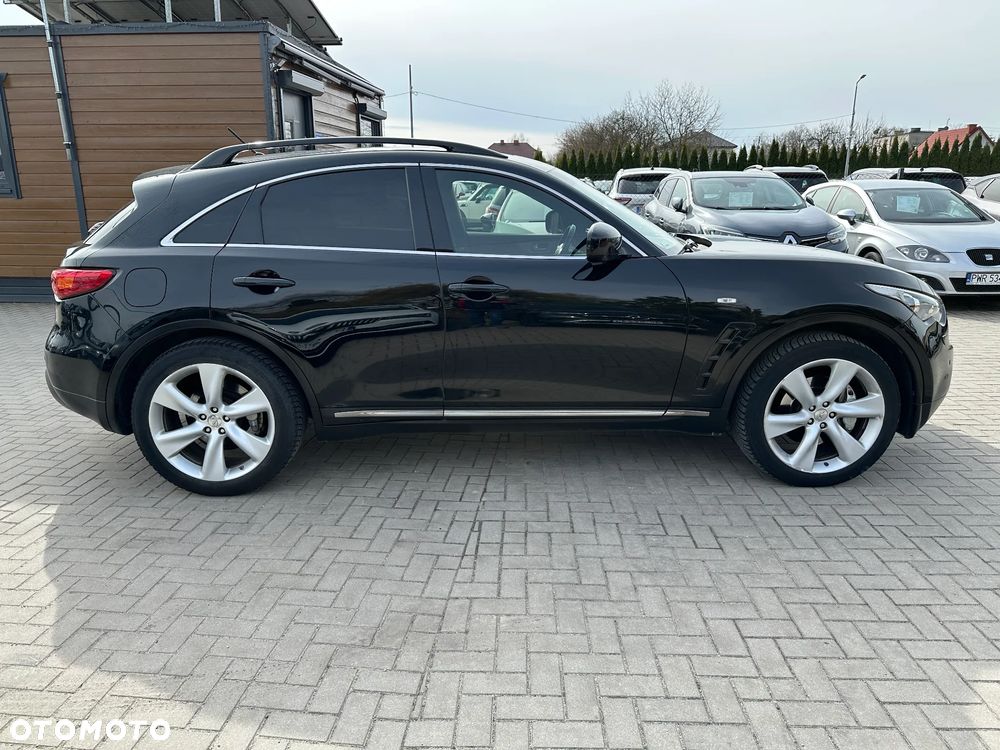 Infiniti FX - 38