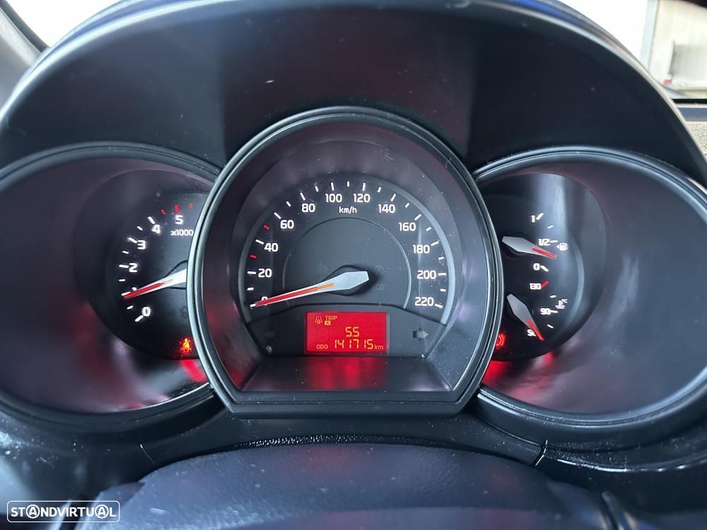Kia Rio 1.1 CRDi EX - 21