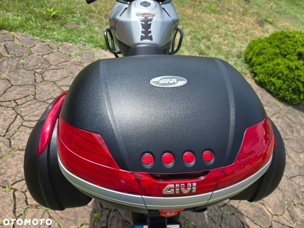 Suzuki V-STROM - 23