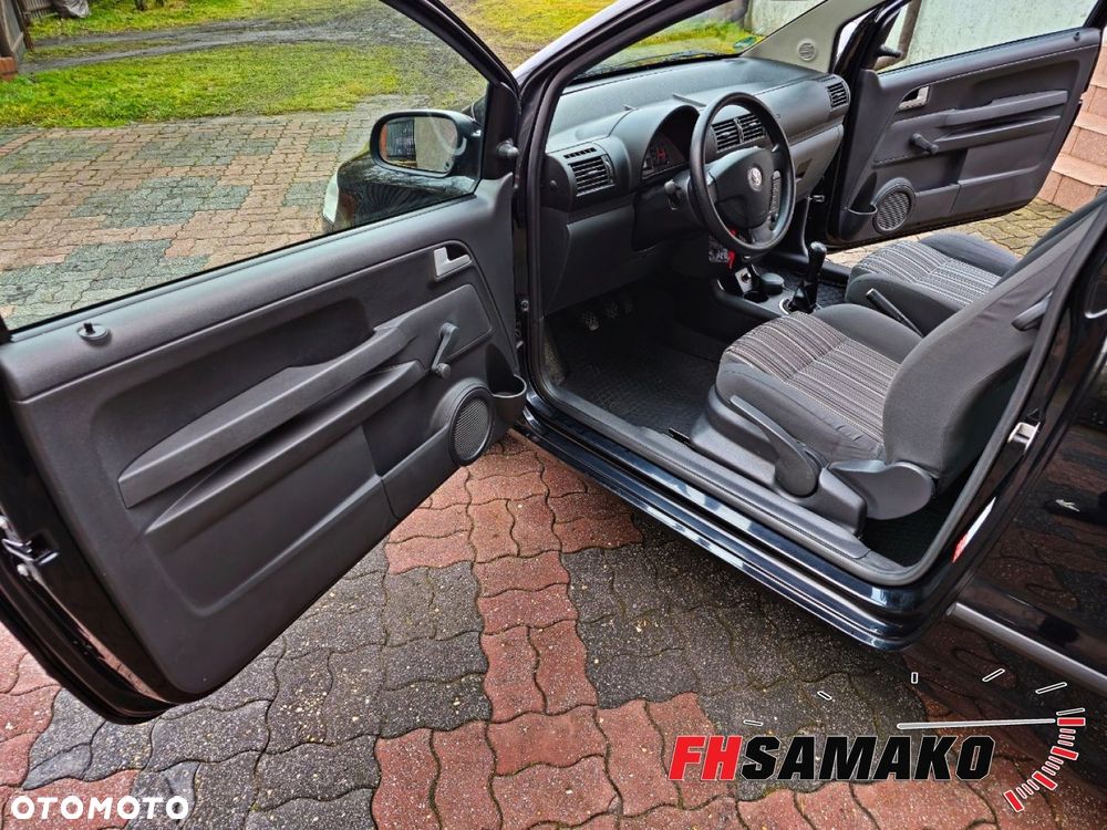 Volkswagen Fox - 28
