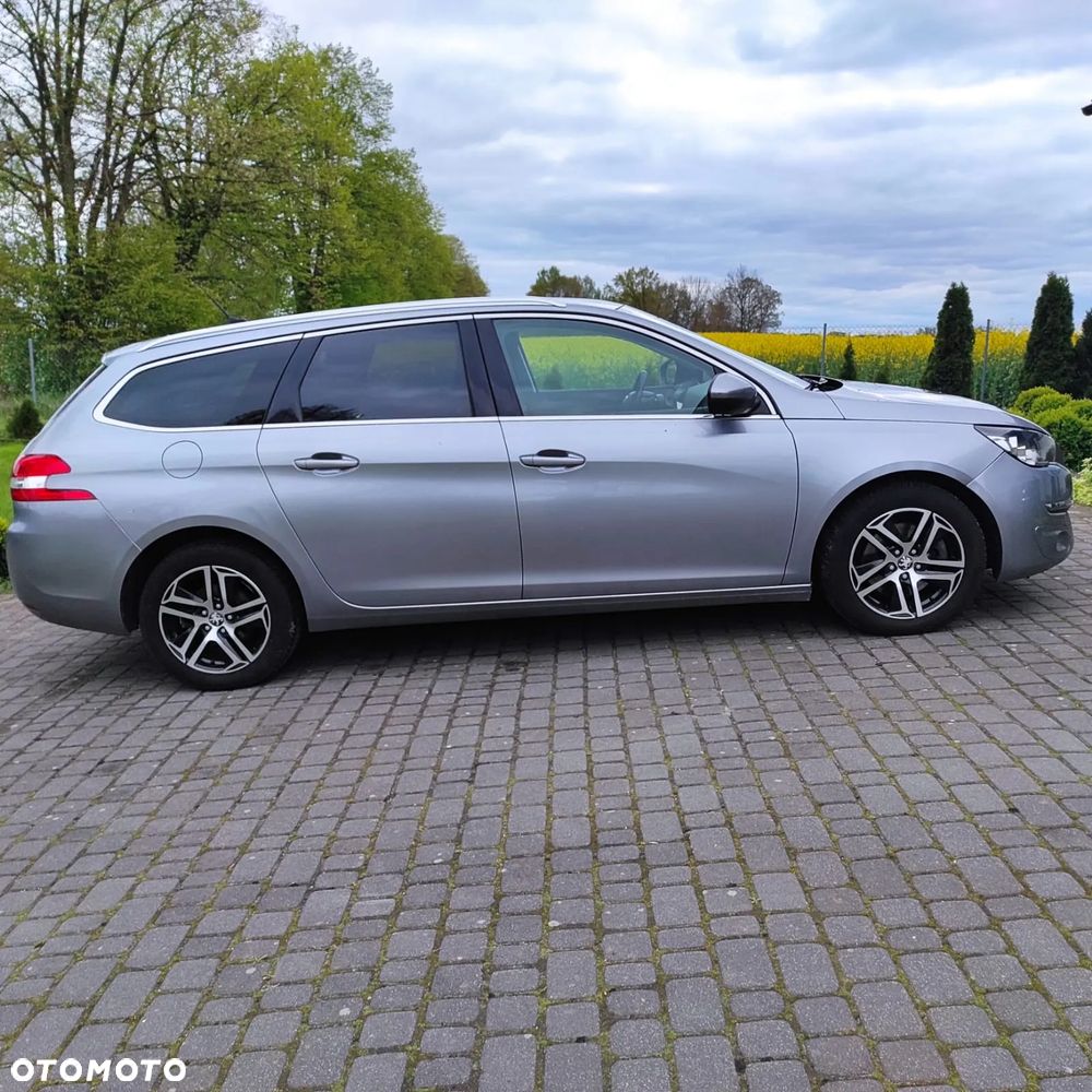 Peugeot 308 ver-bluehdi-150-stop-start-allure - 5