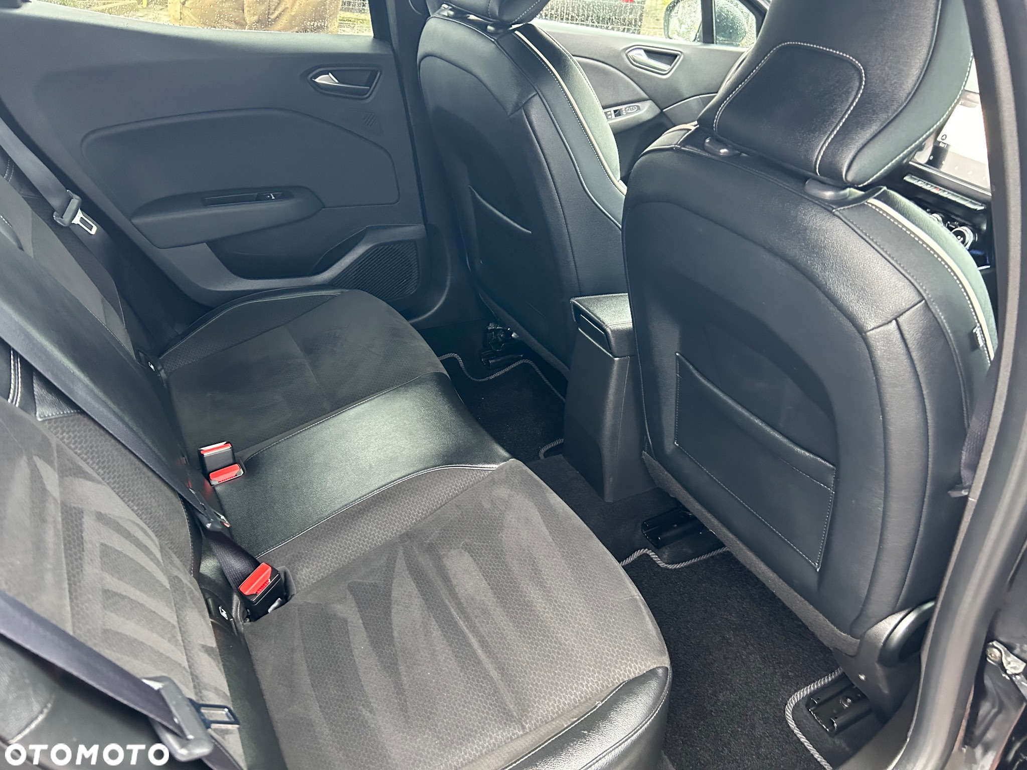 Renault Clio 1.0 TCe Intens - 19