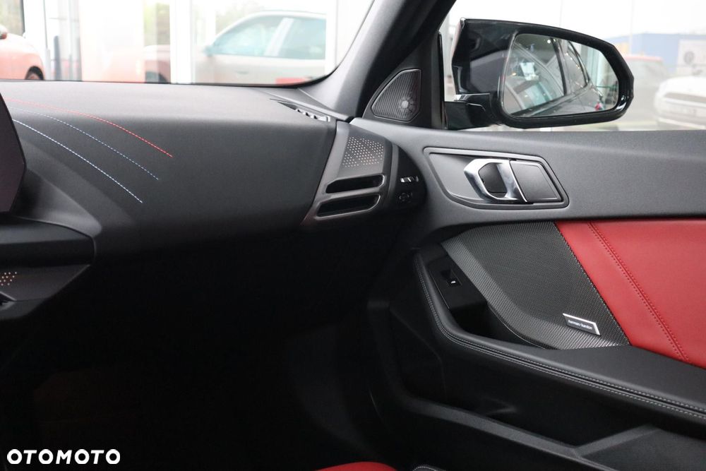 BMW Seria 1 - 16