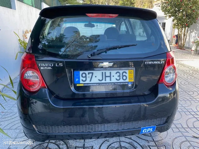 Chevrolet Aveo 1.2 LS Bi-Fuel - 2