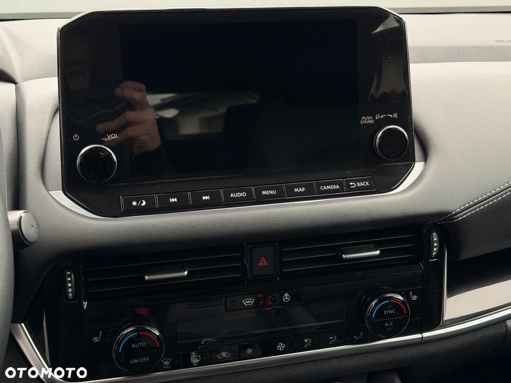 Nissan Qashqai 1.3 DIG-T mHEV N-Connecta Xtronic - 18