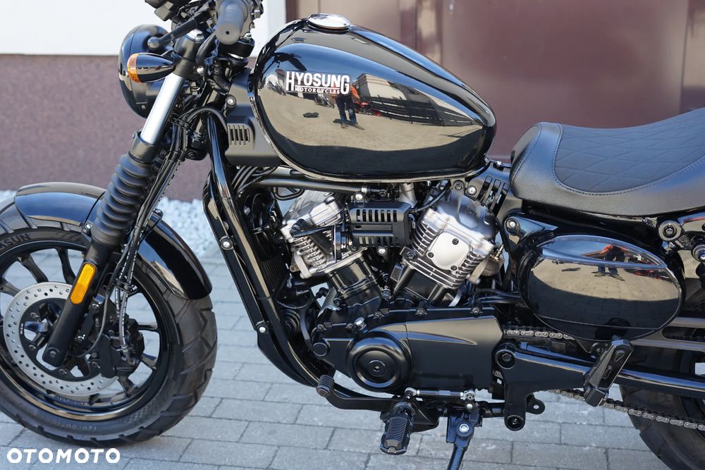 Hyosung GV - 27