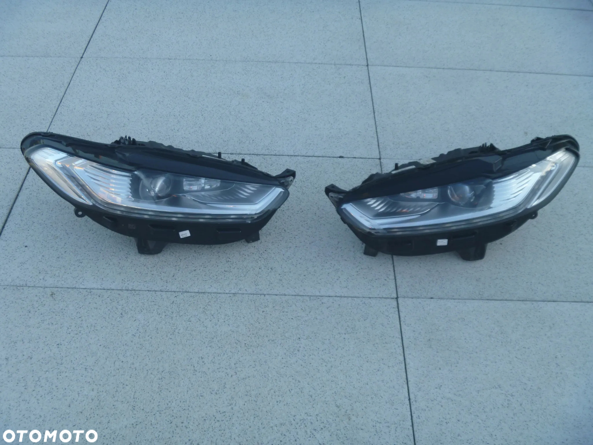 FORD MONDEO MK5 ZDERZAK PRZEDNI ATRAPA KRATKI 4 PDC - 11