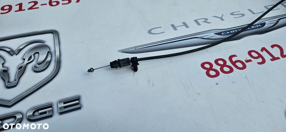 RAM 1500 V 5 2019- Cięgno maski silnika Linka otwierania maski - 2