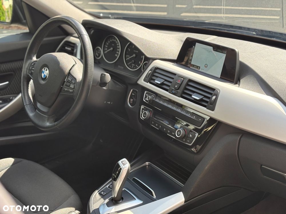 BMW Seria 3 318d Advantage - 9