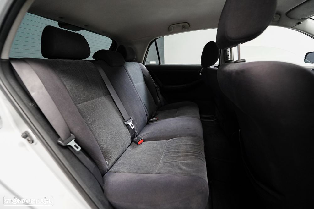 Toyota Corolla 1.4 Sol - 10