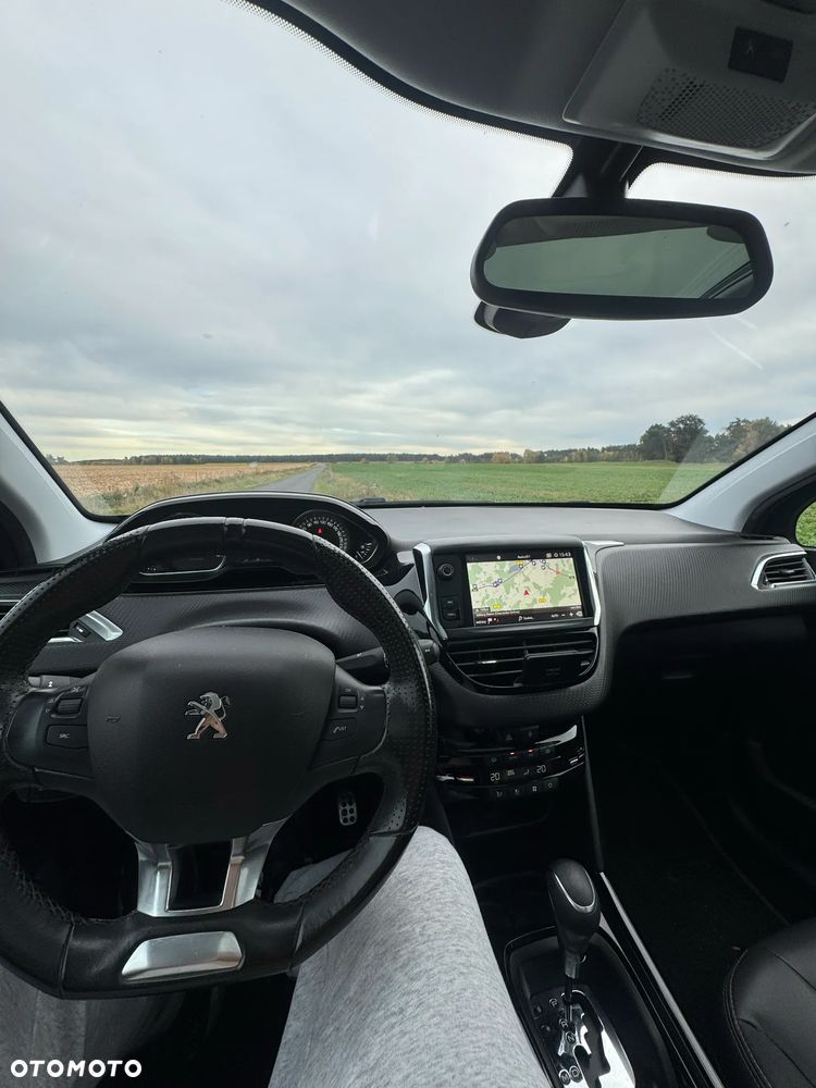 Peugeot 2008 - 14