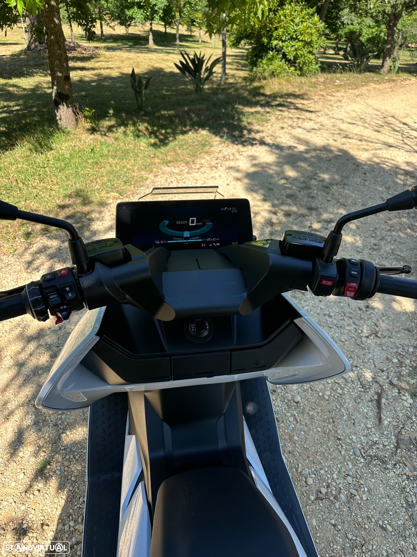BMW CE 04 - 9