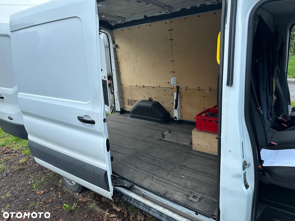 Ford Transit - 6