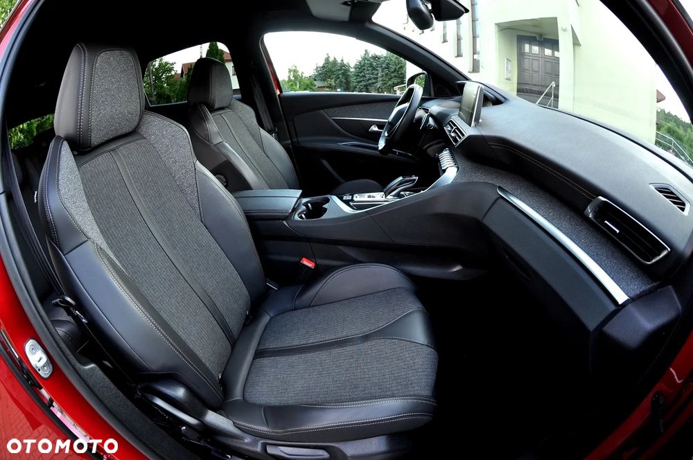 Peugeot 3008 1.6 PureTech GPF GT Line S&S EAT8 - 21