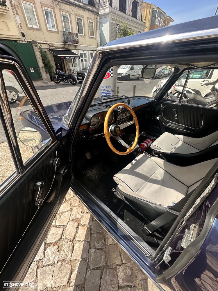 Alfa Romeo 2000 - 15