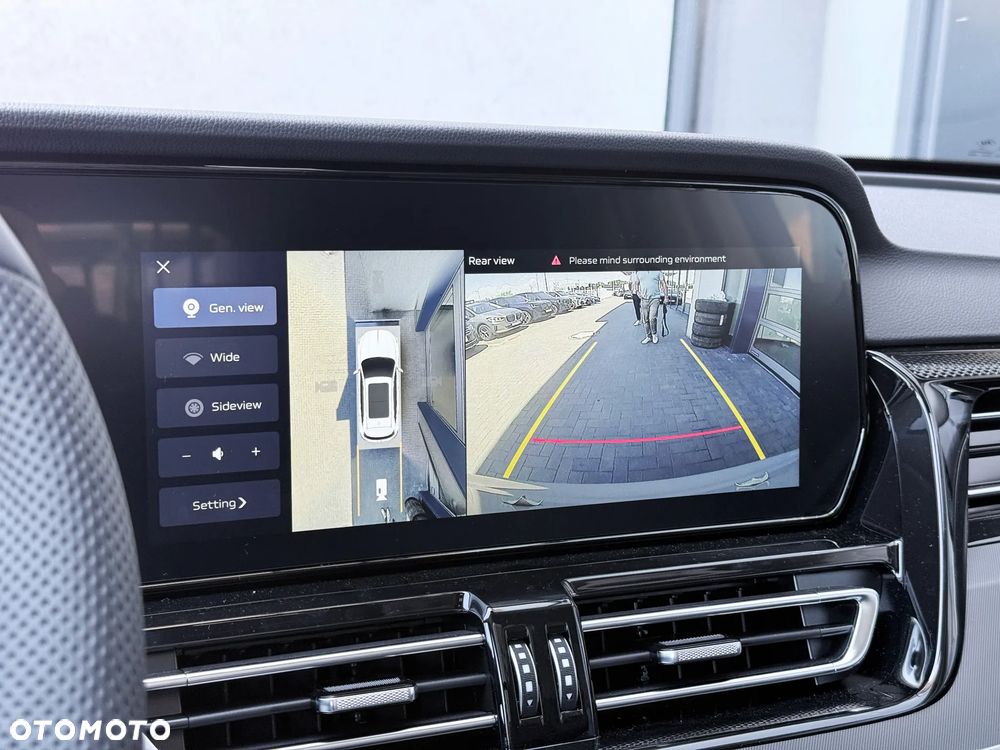 Hongqi HS5 2.0T Executive AWD - 28