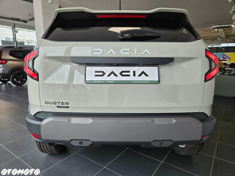 Dacia Duster 1.8 Full Hybrid 155 Journey MMT - 27