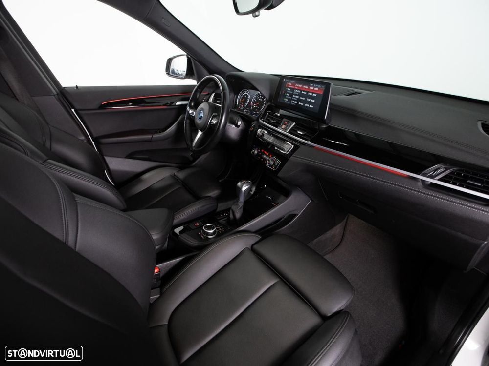 BMW X1 xDrive25e M Sport - 10