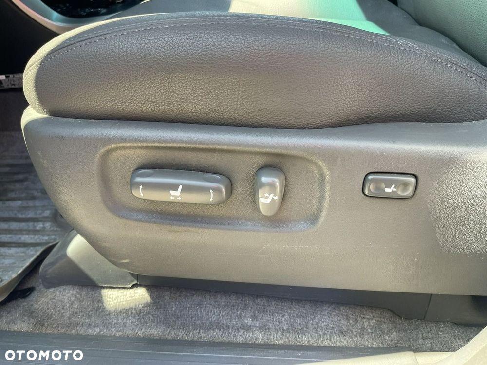 Toyota Land Cruiser 3.0 D-4D Automatik Executive - 17