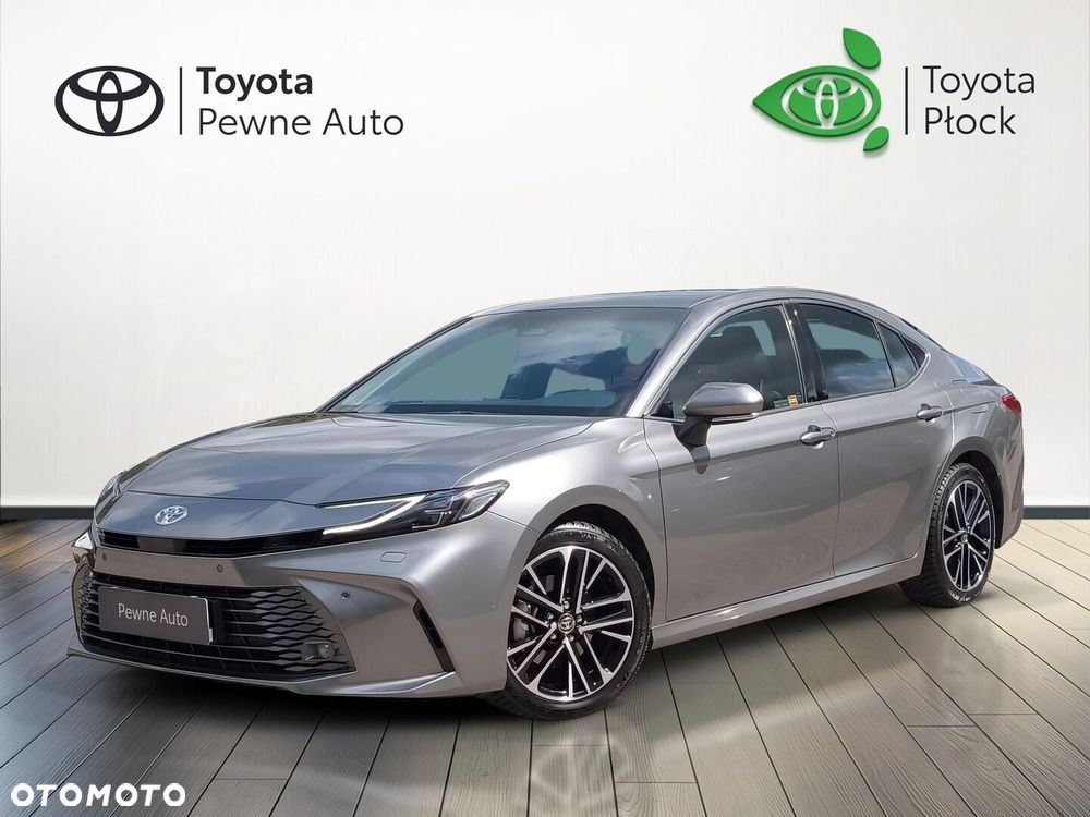 Toyota Camry - 2
