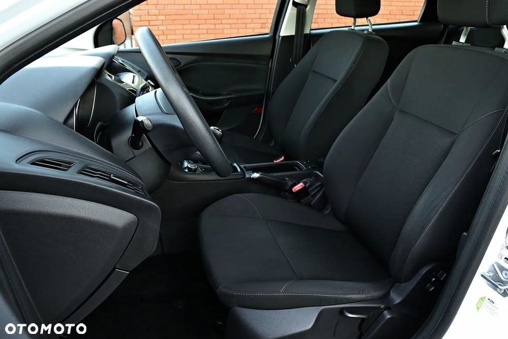Ford Focus - 20