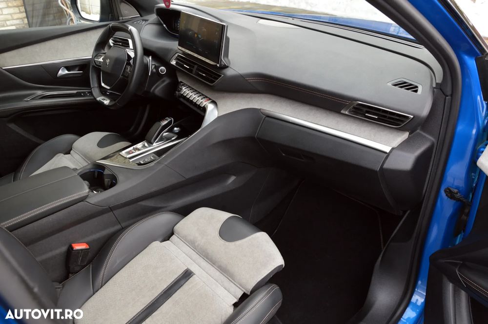 Peugeot 3008 PHEV 225 EAT8 GT - 17