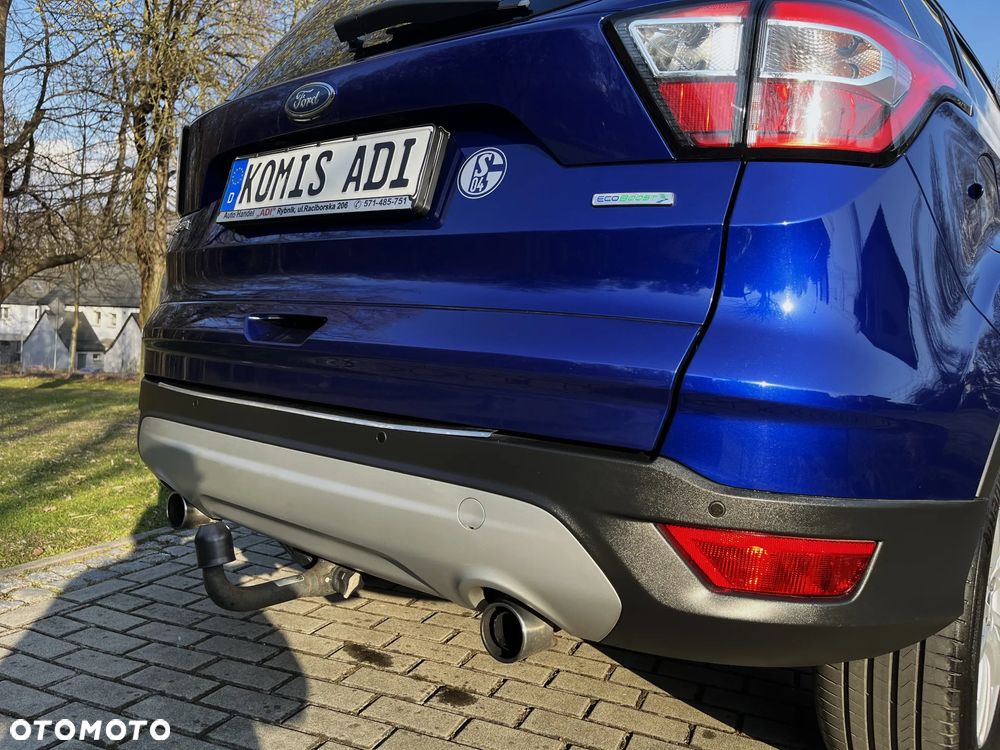 Ford Kuga 1.5 EcoBoost 2x4 Titanium - 38