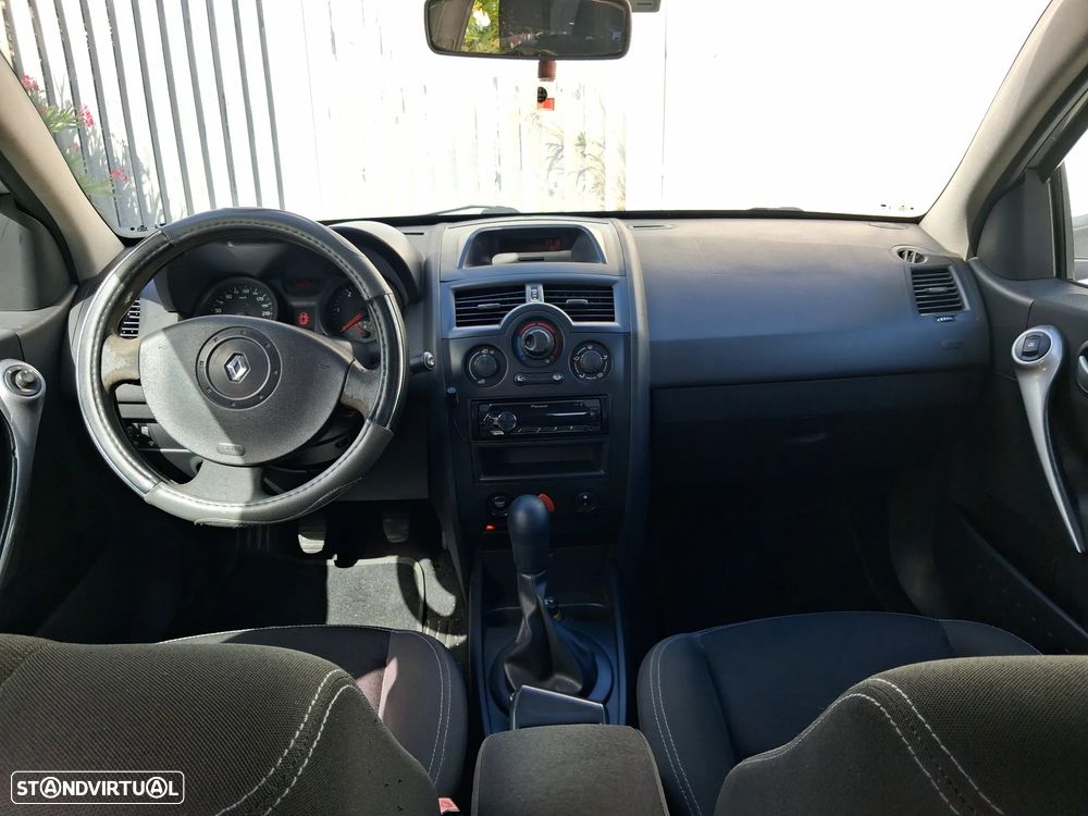 Renault Mégane Break 1.5 dCi Dynamique - 3