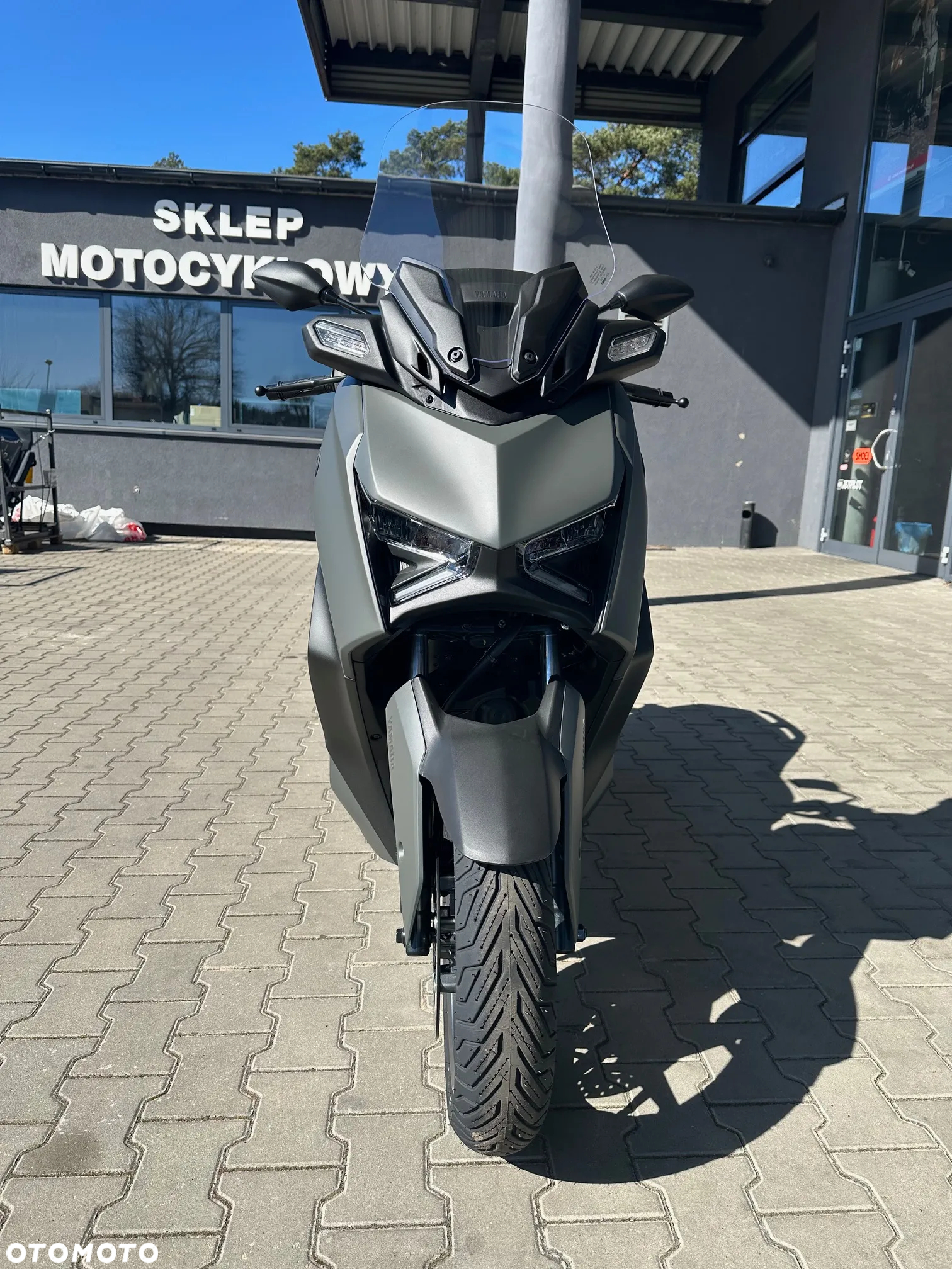 Yamaha X-max - 7