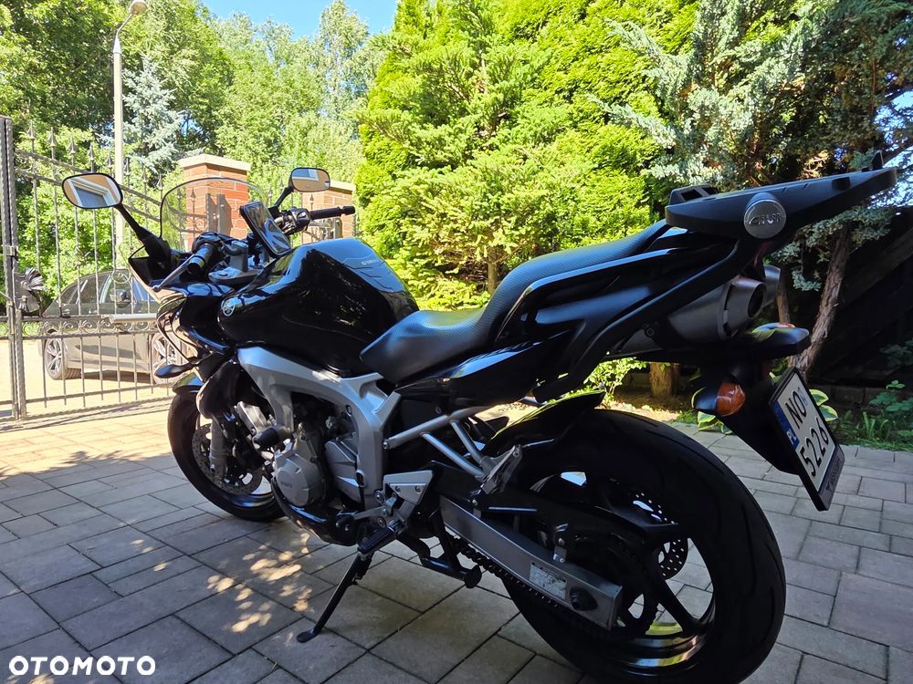 Yamaha FZ6 - 9