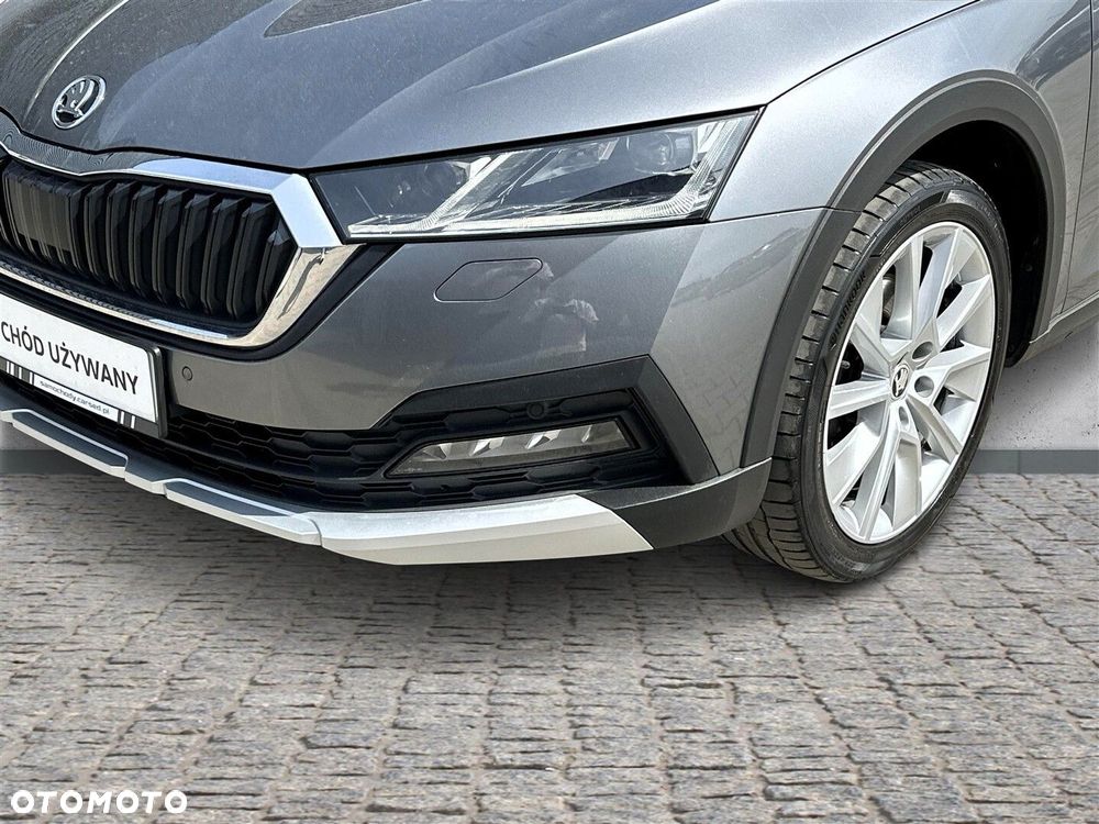 Skoda Octavia 2.0 TDI 4x4 Scout DSG - 35