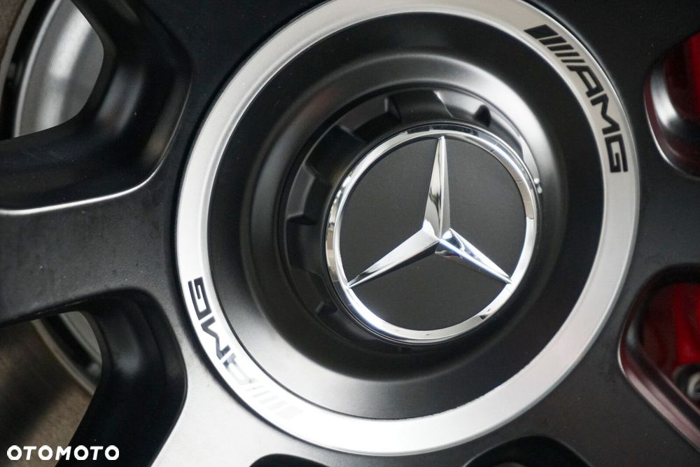 Mercedes-Benz Klasa E - 27