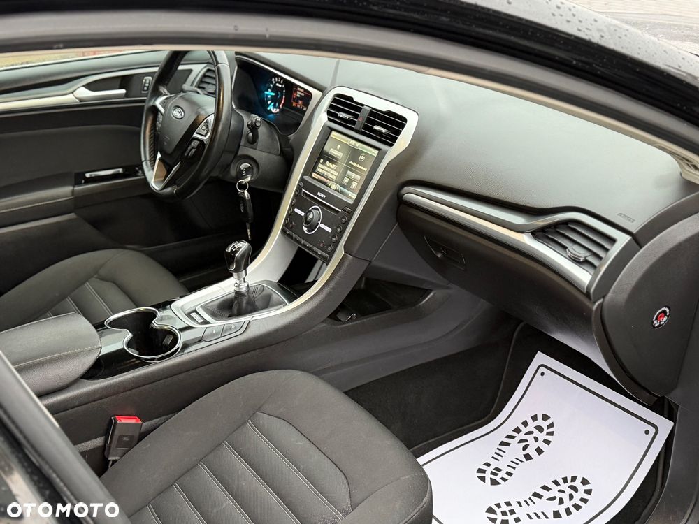 Ford Mondeo - 13