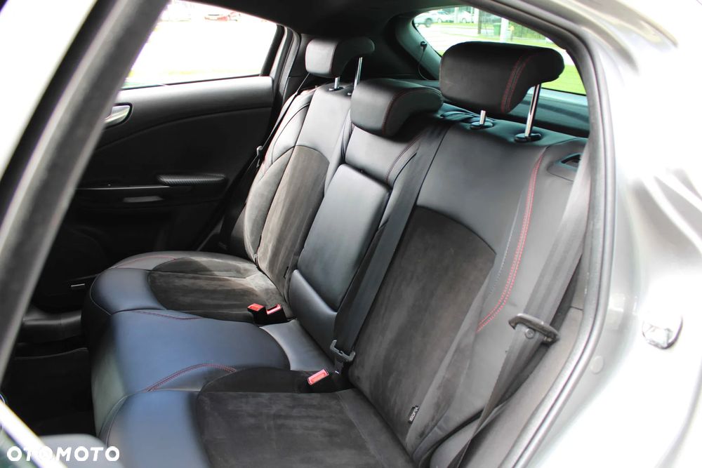 Alfa Romeo Giulietta 1.8 TBi 16V TCT Veloce - 29