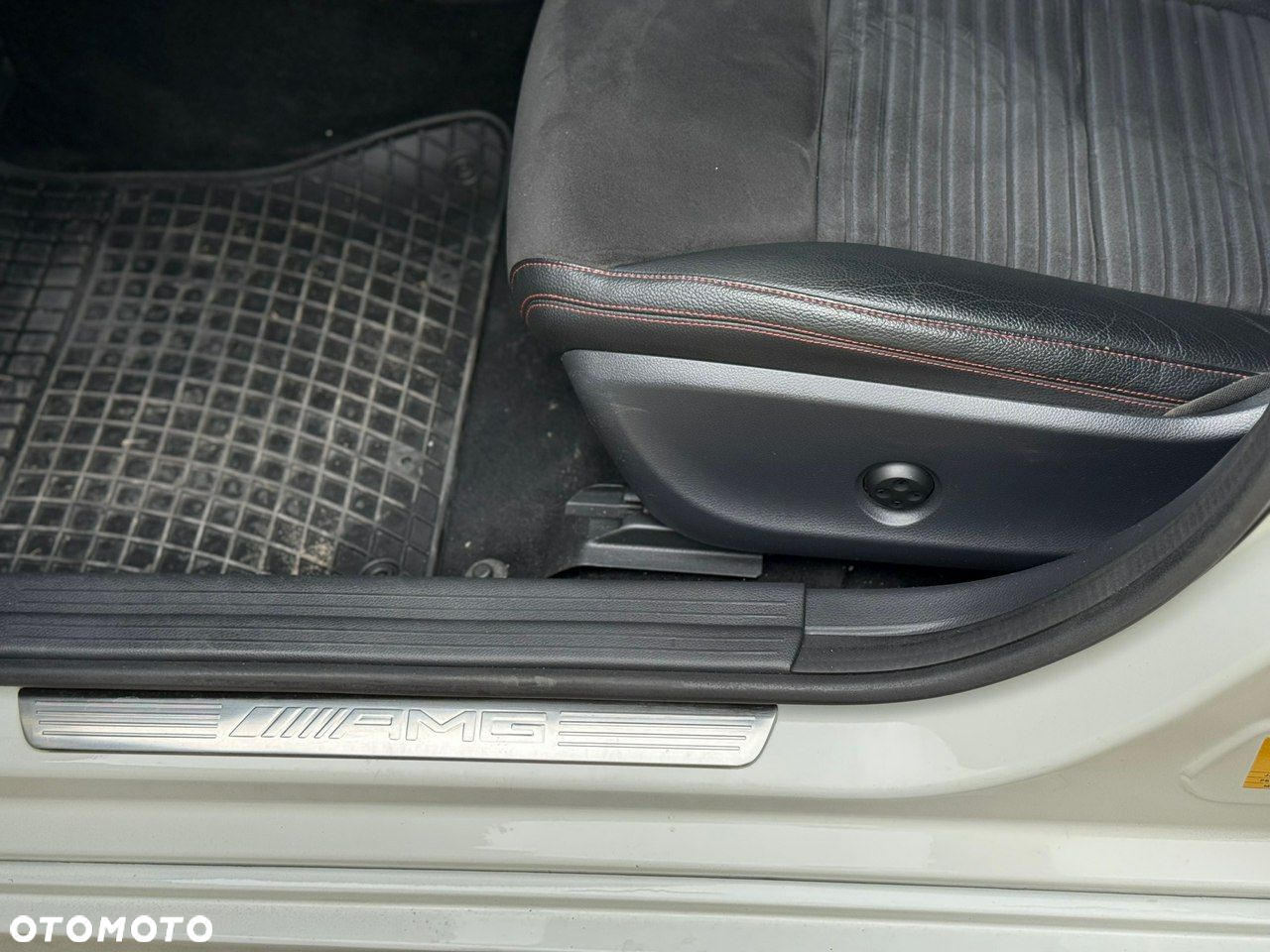 Mercedes-Benz CLA 45 AMG 4-Matic - 19