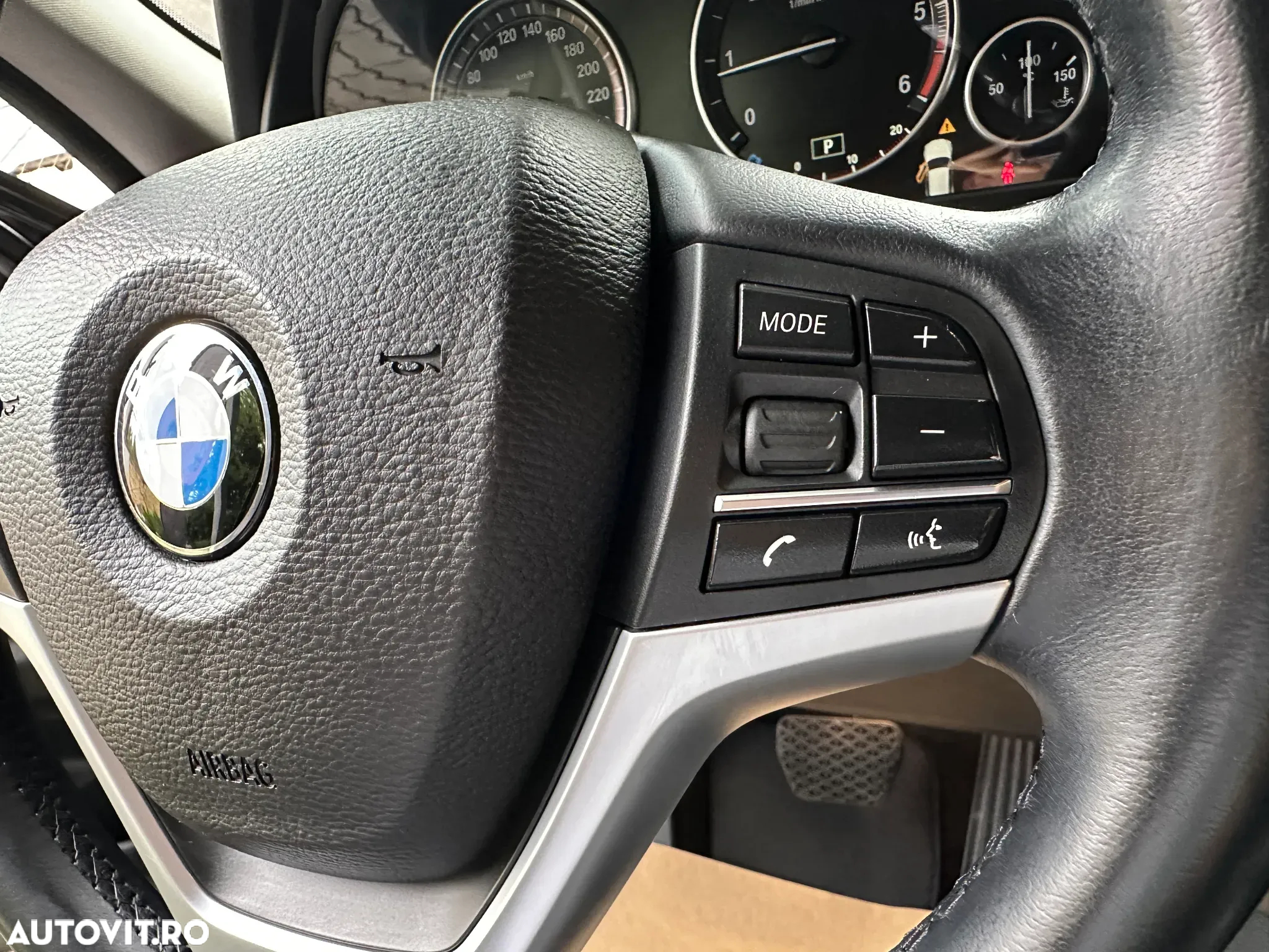 BMW X5 xDrive25d - 27