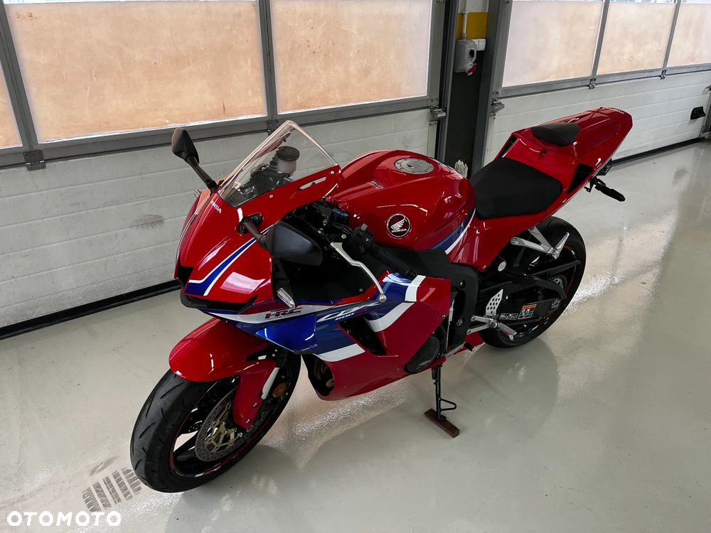 Honda CBR - 3