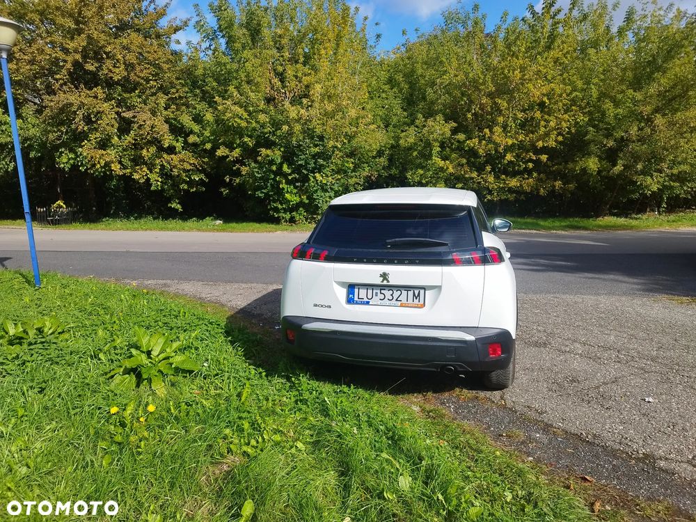 Peugeot 2008 1.2 PureTech Active S&S - 6