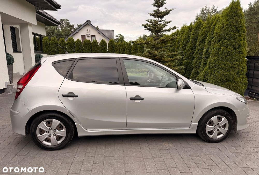 Hyundai i30 1.4 Blue Classic - 8