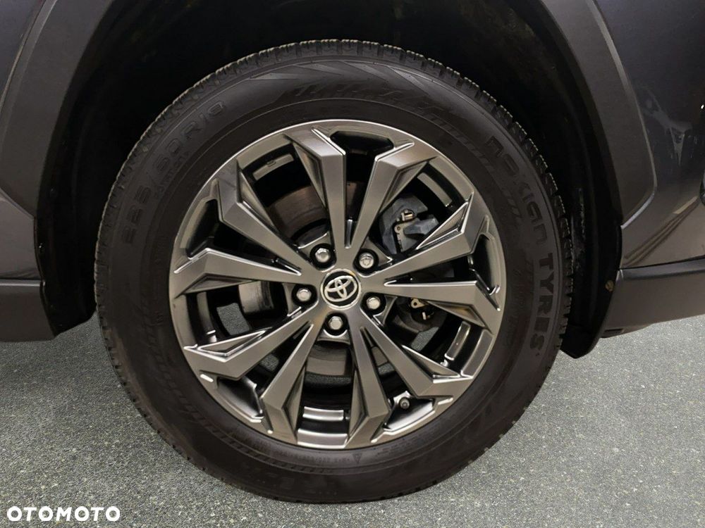 Toyota RAV4 - 11