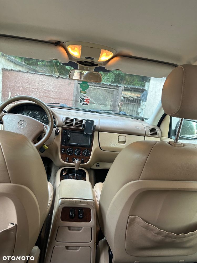 Mercedes-Benz ML - 4
