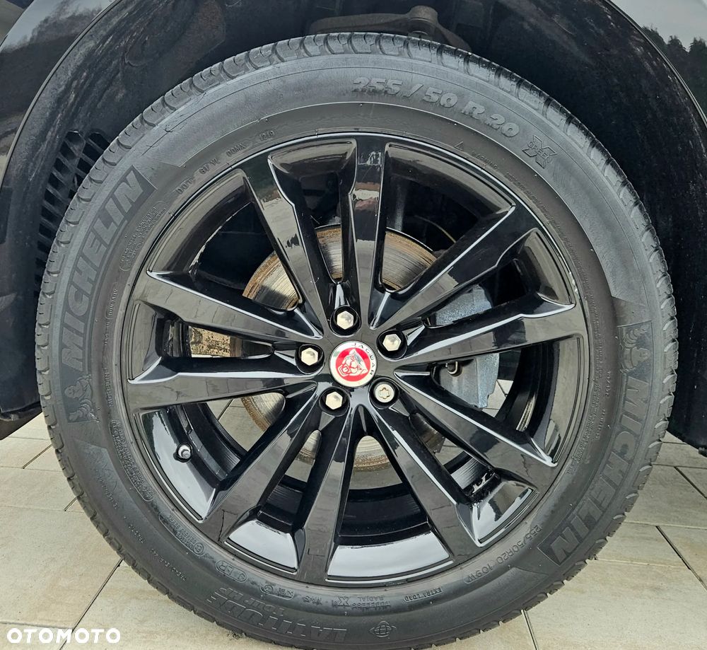 Jaguar F-Pace 20d AWD Prestige - 20