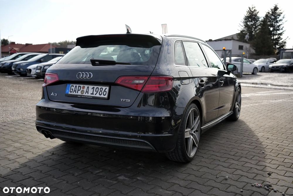 Audi A3 Sportback 1.8 TFSI Attraction - 13