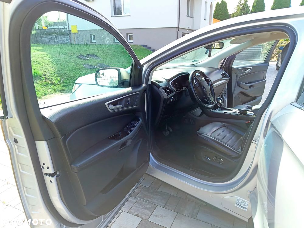 Ford Edge - 12