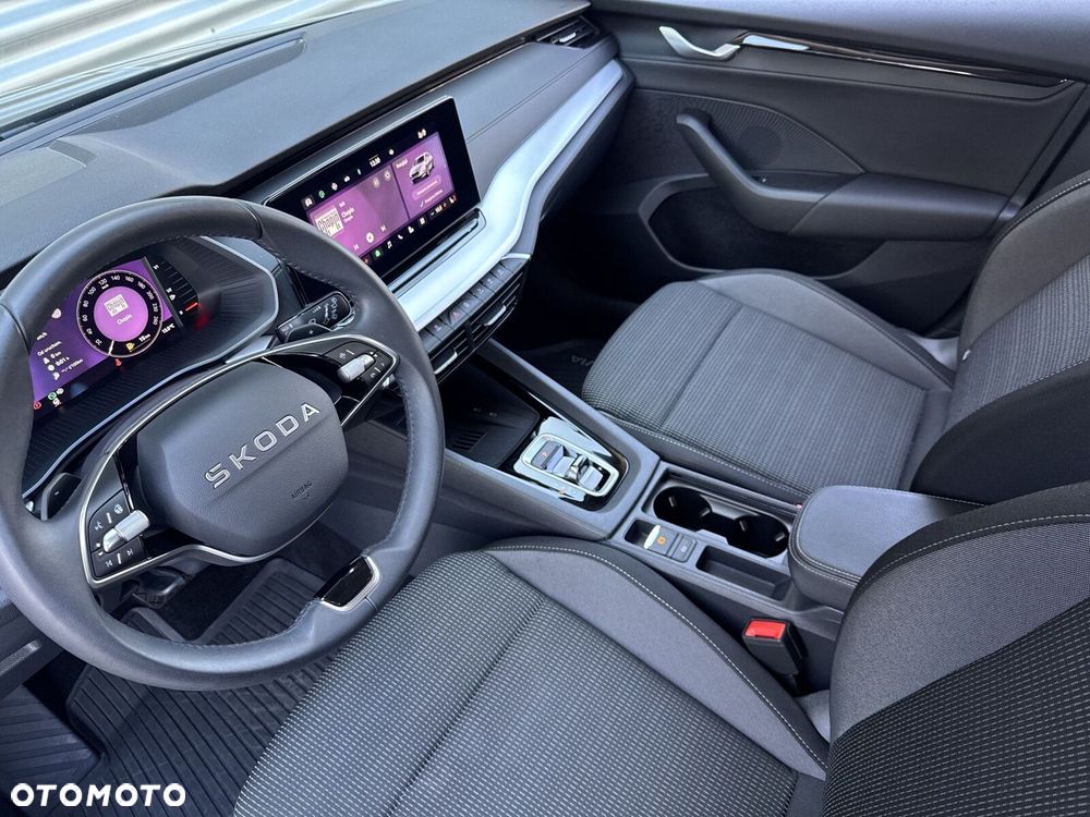 Skoda Octavia 1.5 TSI mHEV Selection DSG - 10